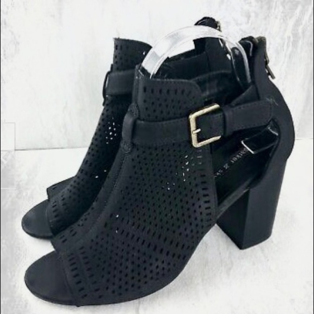 3 for $15! Parker & Sky Black Perforated Ankle Boots Women's Size 7 Open Toe